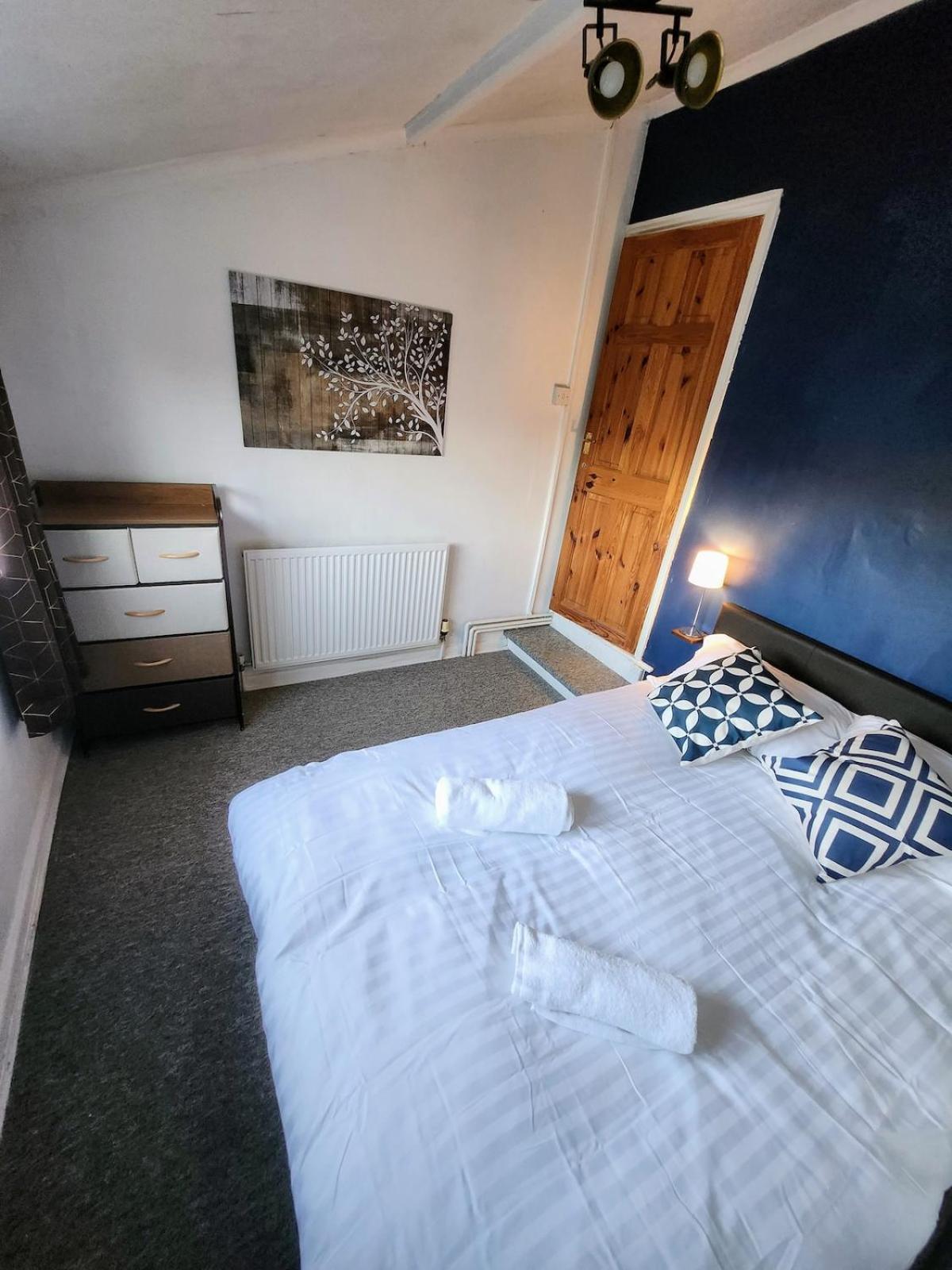 Ferienhaus I'm A 3 Bed & A Great Location-walk To Everything *